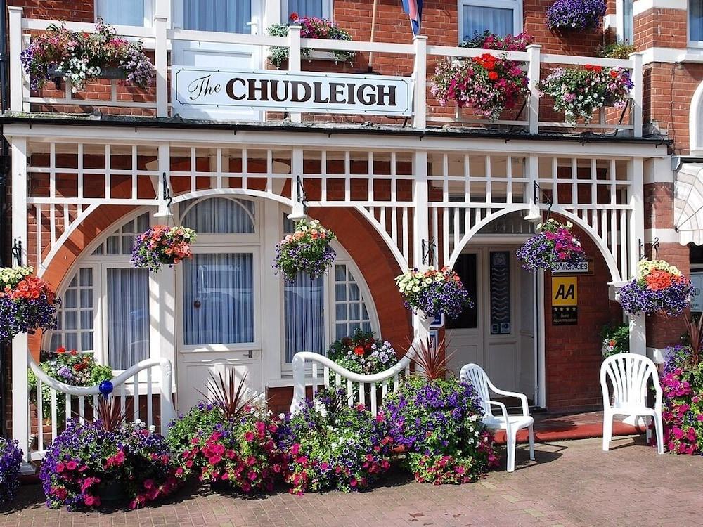 Hôtel The Chudleigh à Clacton-on-Sea Extérieur photo